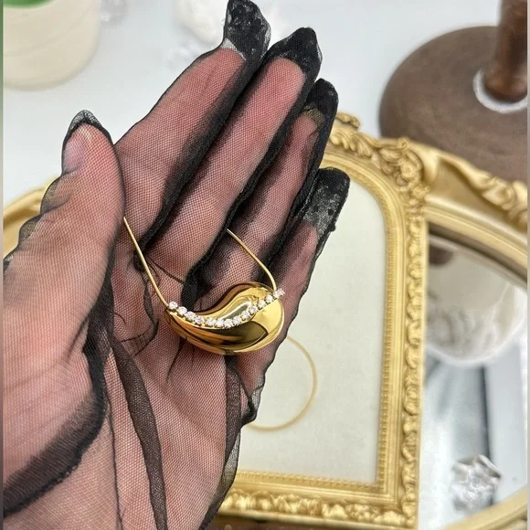 Gold Teardrop Pendant Necklace – PVD Real Gold Plated, Stainless Steel - Picture 8 of 14